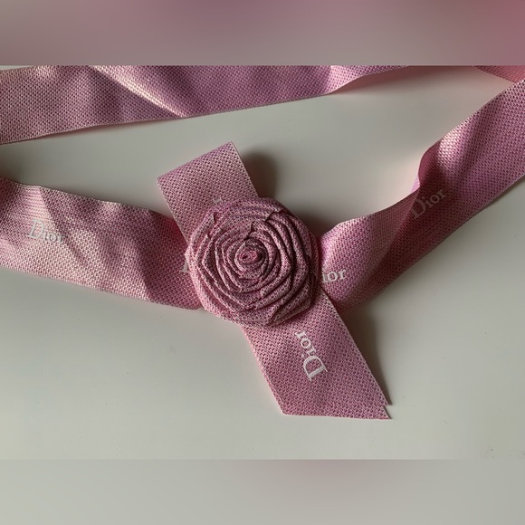 Authentic Dior Pink Floral Loop Ribbon - Picture 2 of 6
